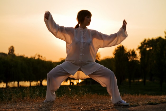 Tai Chi Chuan diminui 58% nos riscos de quedas em idosos